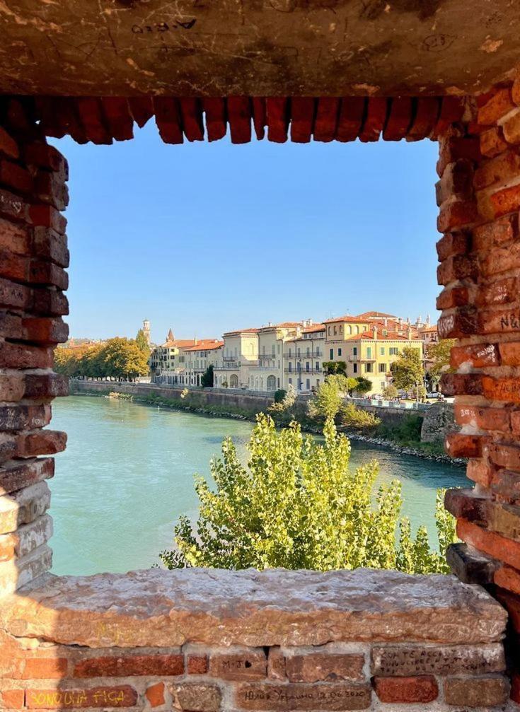 Residenza Citta Antica Apartment Verona Bagian luar foto