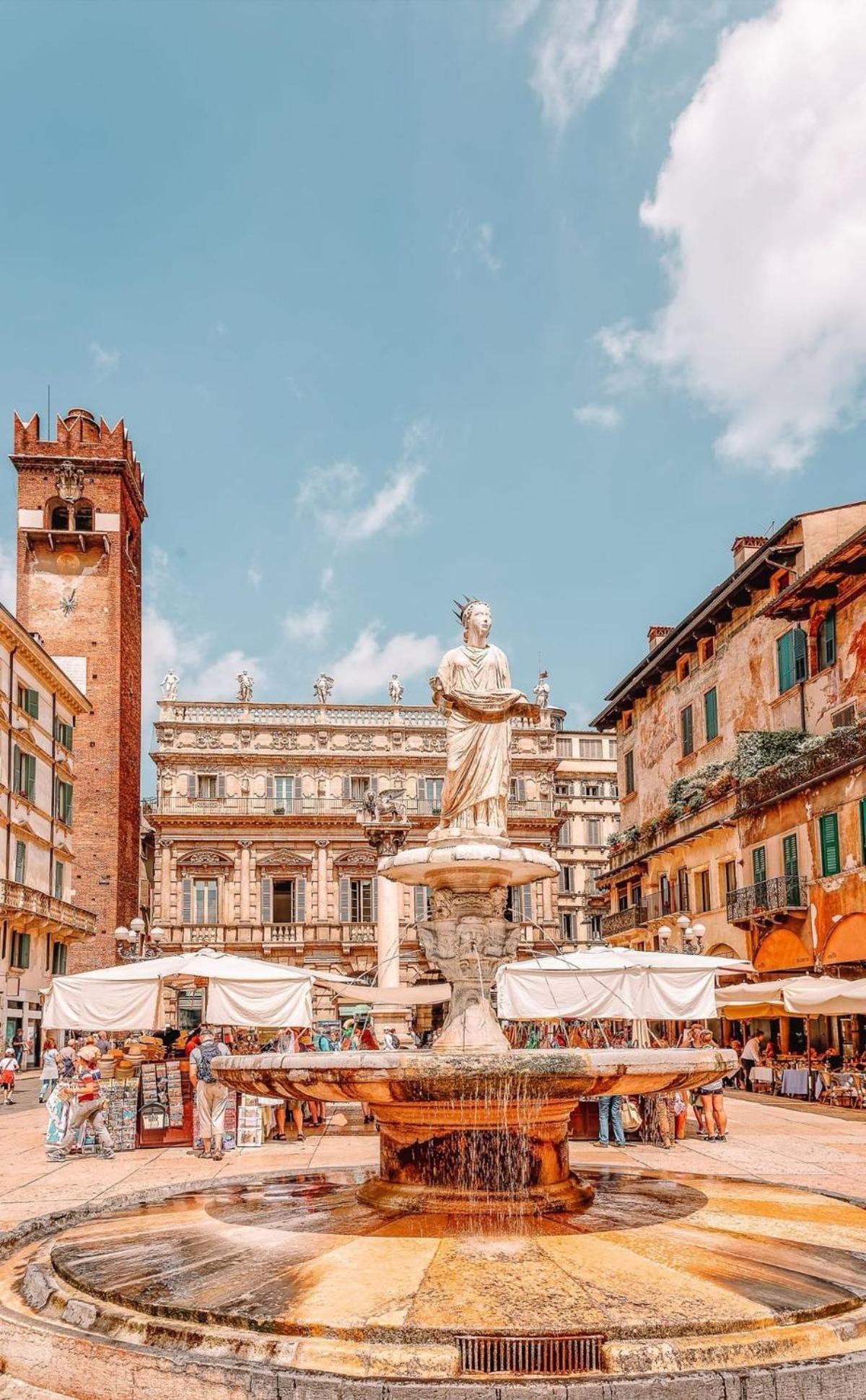 Residenza Citta Antica Apartment Verona Bagian luar foto